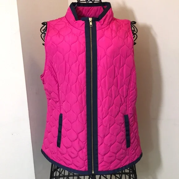 crown & ivy Fuschia Quilted Vest Trimmed in Navy Blue - Picture 2 of 9